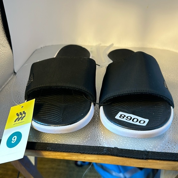 All in motion, size 9 black sandals with whitesoles. New with tags.​ - Picture 1 of 8